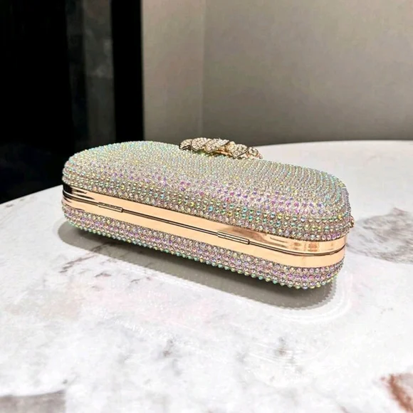 Elegant Crystal Clutch with Gold Accents display picture 3